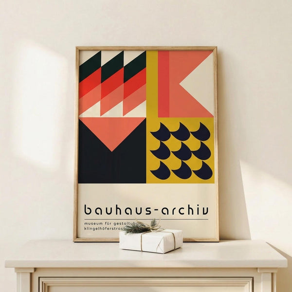 Bauhaus Geometric