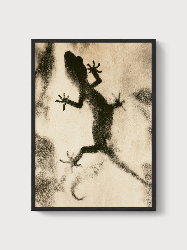 Gecko Silhouette Line Art Print poster in black frame